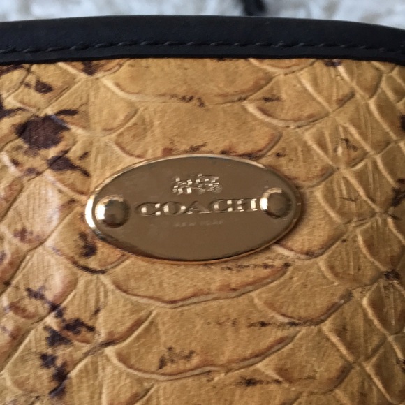 LIMITED EDITION COACH • Gorgeous Python Snake Print Handbag RARE! - Picture 5 of 16